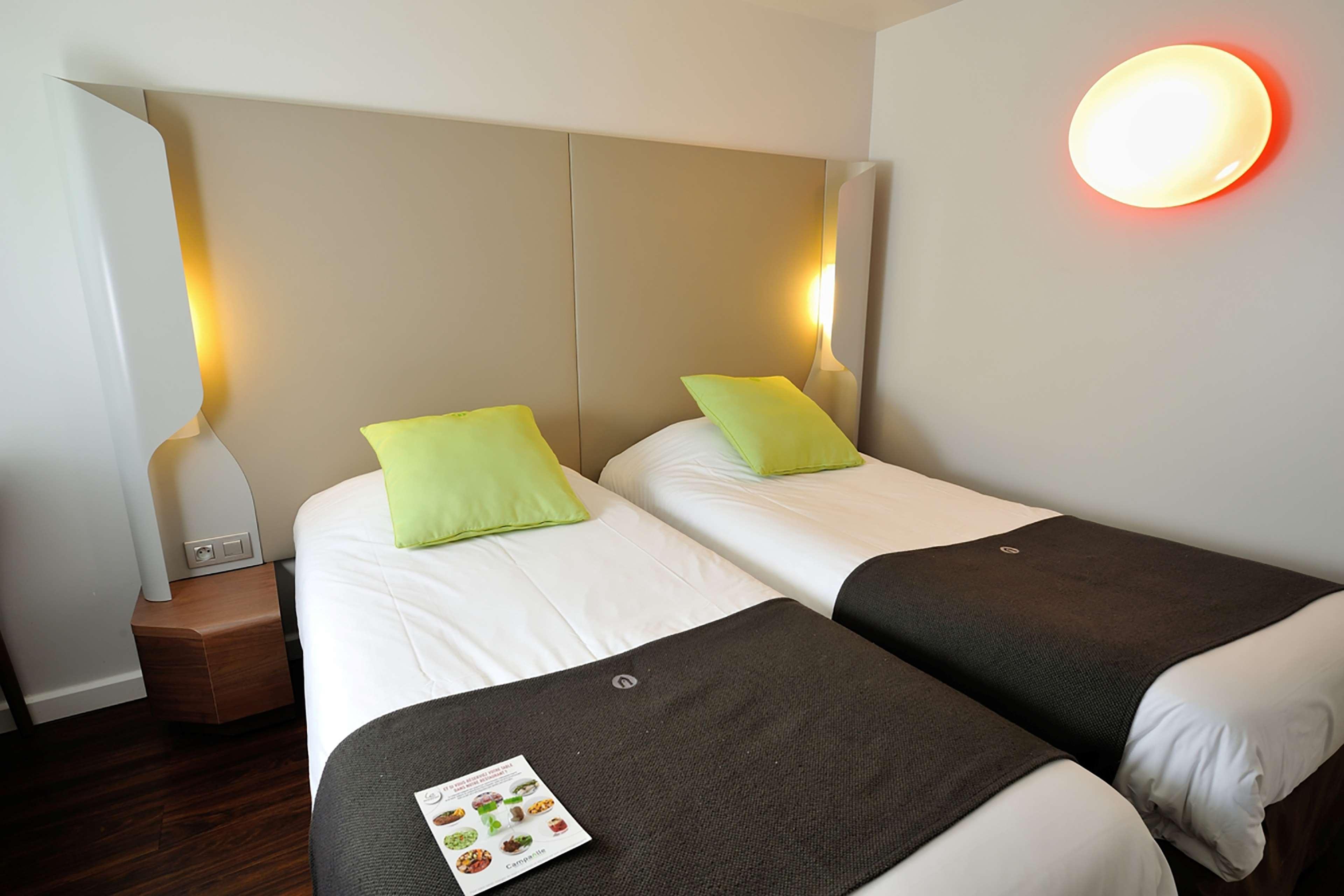 B&B Hotel Roissy - Saint Witz Ex-Campanile Roissy - Saint Witz Екстериор снимка
